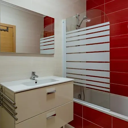Spacious & Modern 3bdr In Algarve By Lovelystay
